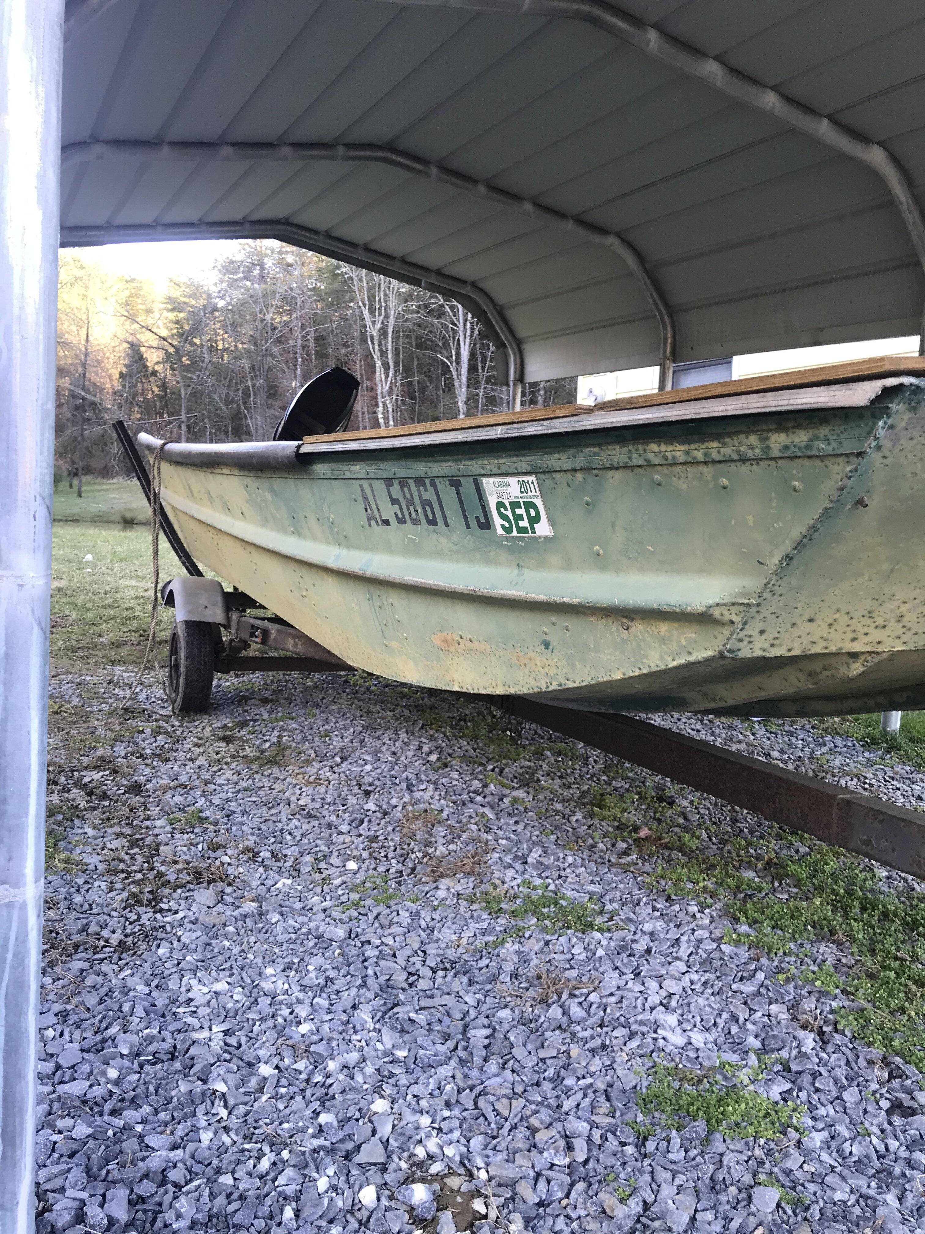 10ft Jon boat.  Tennessee Hunting & Fishing Forum